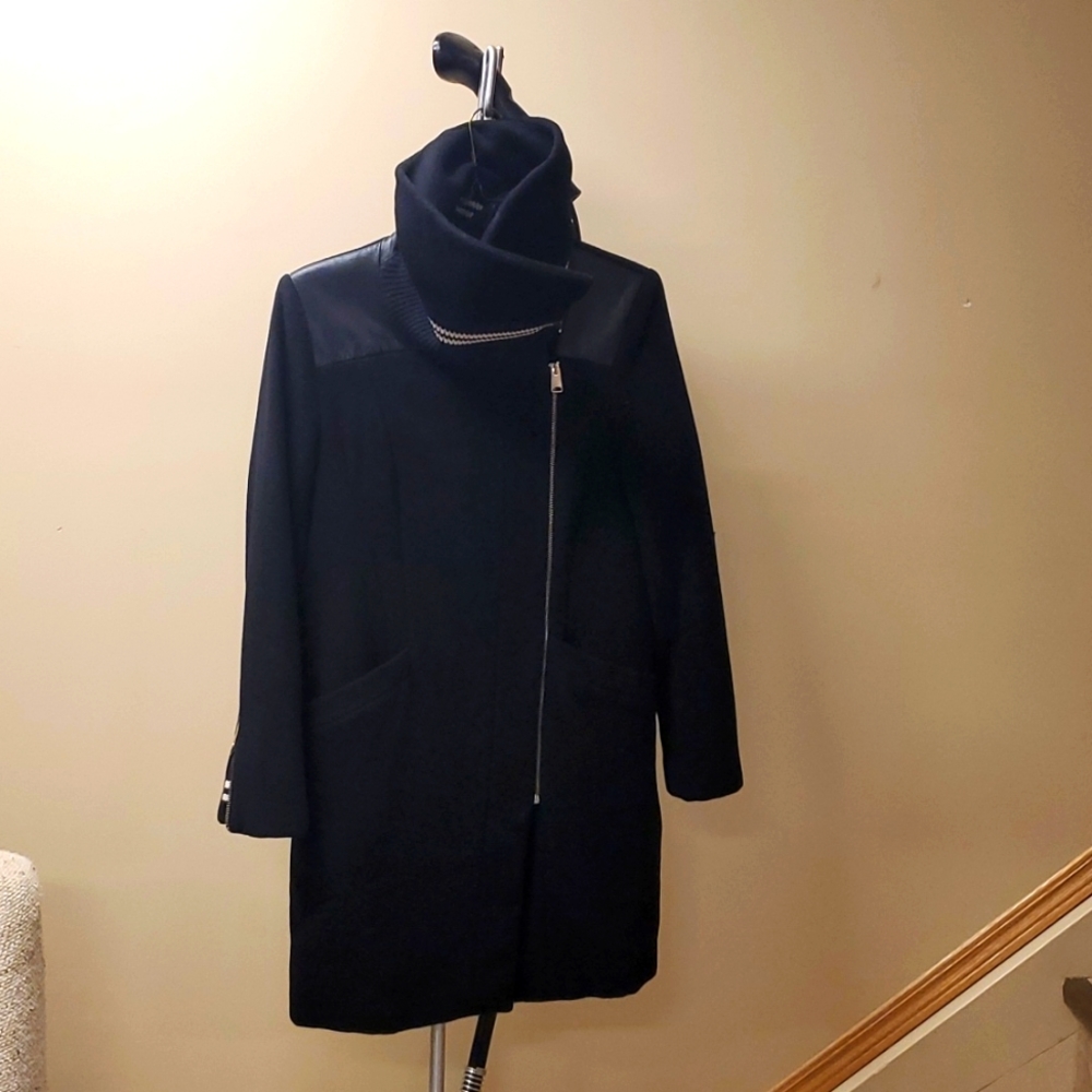 Winter Jacket - Picture 2 of 5